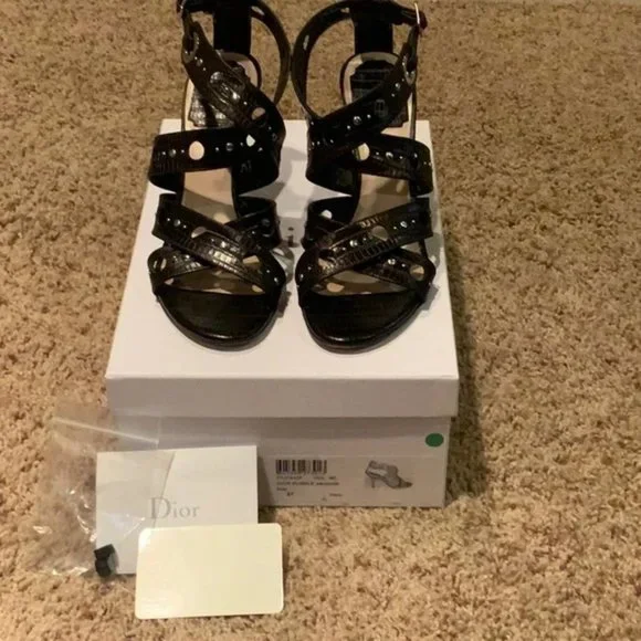 Christian Dior “Bubble” Sandal 💫 Just in time for the Holidays - Picture 3 of 8